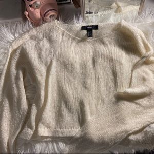 FOREVER 21 || Creme cropped sweater